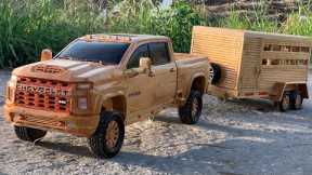 Wood Carving - Chevrolet Silverado uniqueness with ability to tow large container - Woodworking Art