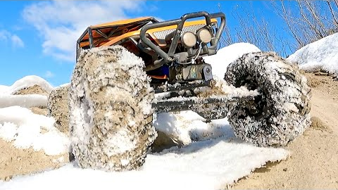 RC Cars vs First Snow! 😱 Deep River Water & Ice Drift