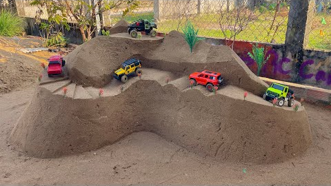 RC Cars Extreme Mountain Obstacle Challenge | Crazy Off-Road Test!
