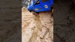 RC Car Cliff Drop Top 3 Impossible Jumps #shorts #rccar