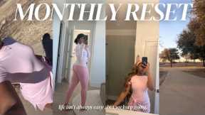 MONTHLY RESET: DEALING WITH STRES | new clothing drop, dieting , new hobbies, routine update +more 
