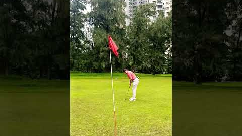 Golfing with friends #golfing #unfiltered #putting #funeveryday